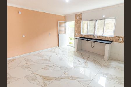 Casa para alugar com 223m², 5 quartos e 4 vagas Casa para alugar com 223m², 5 quartos e 4 vagasCozinha