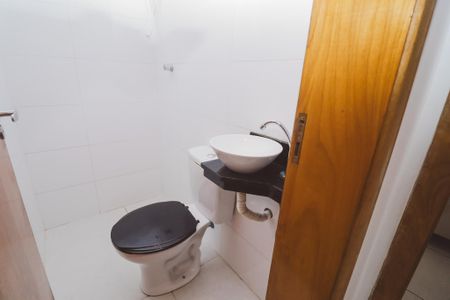 Banheiro de apartamento para alugar com 1 quarto, 25m² em Vila Barbosa, São Paulo