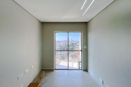 Sala de apartamento à venda com 2 quartos, 65m² em Vila Bertioga, São Paulo