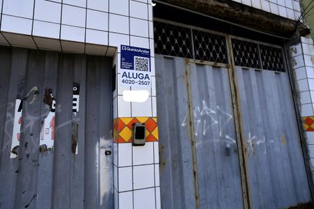 Placa de casa para alugar com 2 quartos, 45m² em Boa Vista, Belo Horizonte