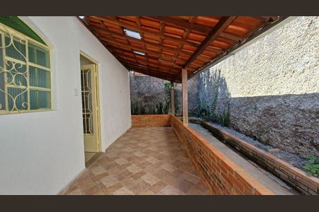 Área comum de casa para alugar com 2 quartos, 45m² em Boa Vista, Belo Horizonte