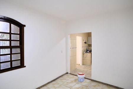 Sala de casa para alugar com 2 quartos, 45m² em Boa Vista, Belo Horizonte