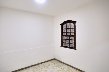 Sala de casa para alugar com 2 quartos, 45m² em Boa Vista, Belo Horizonte