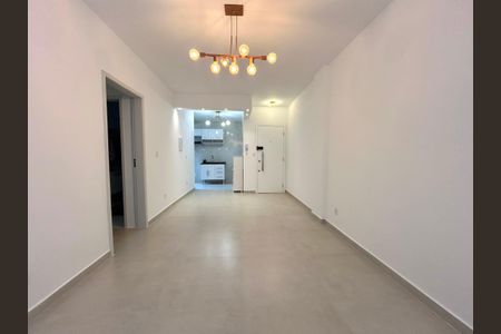 Sala de apartamento para alugar com 3 quartos, 75m² em Carvoeira, Florianópolis