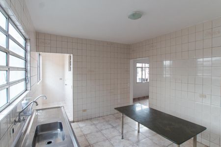 Casa à venda com 192m², 4 quartos e 1 vaga Casa à venda com 192m², 4 quartos e 1 vagaCasa 2 - Cozinha e Área de Serviço