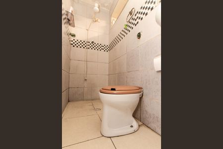 Casa à venda com 192m², 4 quartos e 1 vaga Casa à venda com 192m², 4 quartos e 1 vagaBanheiro da Suíte