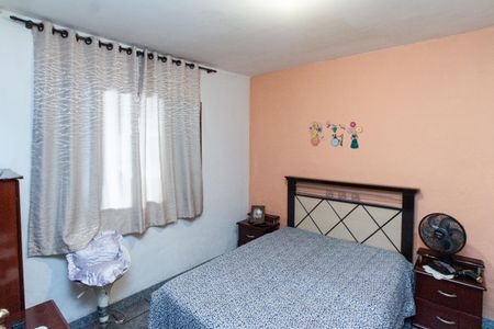 Casa à venda com 192m², 4 quartos e 1 vaga Casa à venda com 192m², 4 quartos e 1 vagaQuarto