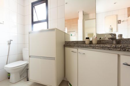 Apartamento para alugar com 47m², 1 quarto e 1 vaga Apartamento para alugar com 47m², 1 quarto e 1 vagaBanheiro