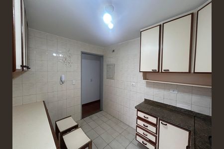 Apartamento à venda com 60m², 2 quartos e 1 vagaCozinha 