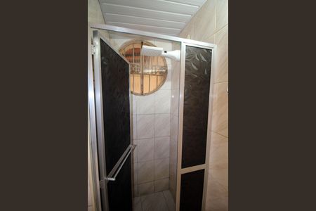 Casa para alugar com 100m², 3 quartos e 3 vagasBanheiro de serviço