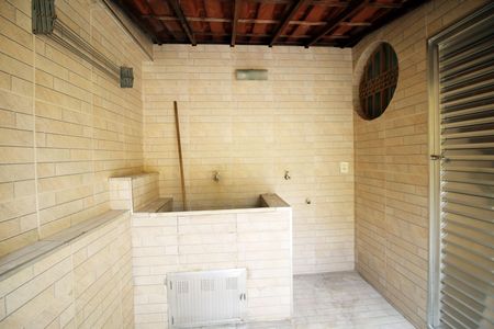 Casa para alugar com 100m², 3 quartos e 3 vagasÁrea de Serviço
