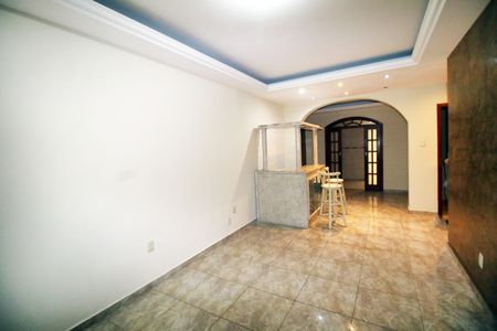 Sala de casa para alugar com 3 quartos, 100m² em Colégio, Rio de Janeiro