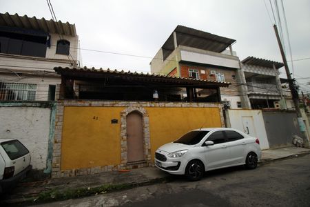Casa para alugar com 100m², 3 quartos e 3 vagasFachada 