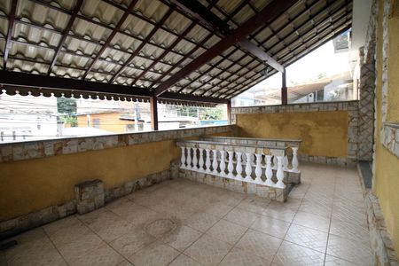 Casa para alugar com 100m², 3 quartos e 3 vagasQuintal 
