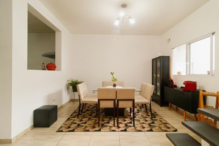 Sala de casa à venda com 4 quartos, 250m² em Vila Medeiros, São Paulo