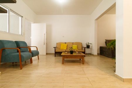 Sala de casa à venda com 4 quartos, 250m² em Vila Medeiros, São Paulo