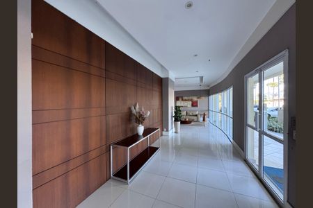 Apartamento à venda com 68m², 2 quartos e 1 vagaÁrea comum