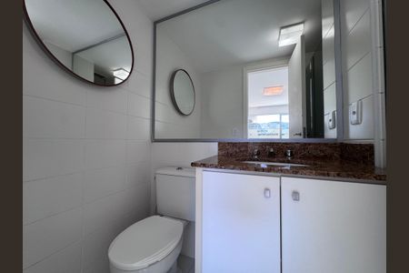 Apartamento à venda com 68m², 2 quartos e 1 vagaBanheiro da Suíte