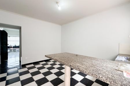 Casa para alugar com 182m², 2 quartos e 2 vagasCozinha