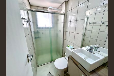 Apartamento para alugar com 60m², 2 quartos e 1 vaga Apartamento para alugar com 60m², 2 quartos e 1 vagaBanheiro