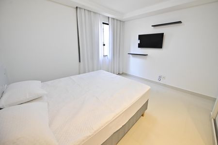 Apartamento para alugar com 126m², 2 quartos e 1 vaga Apartamento para alugar com 126m², 2 quartos e 1 vagaSuíte