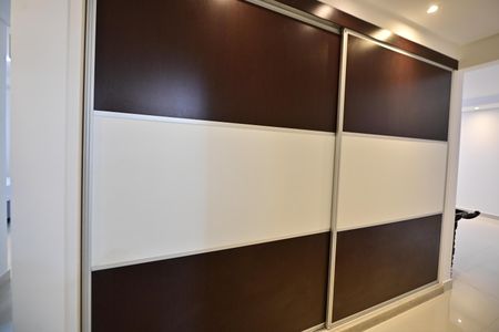 Apartamento para alugar com 126m², 2 quartos e 1 vaga Apartamento para alugar com 126m², 2 quartos e 1 vagaCorredor