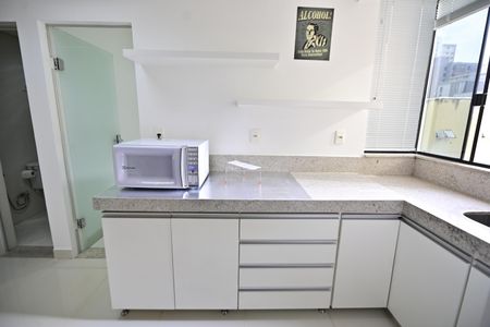 Apartamento para alugar com 126m², 2 quartos e 1 vaga Apartamento para alugar com 126m², 2 quartos e 1 vagaCozinha
