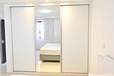 Apartamento para alugar com 126m², 2 quartos e 1 vaga Apartamento para alugar com 126m², 2 quartos e 1 vagaSuíte