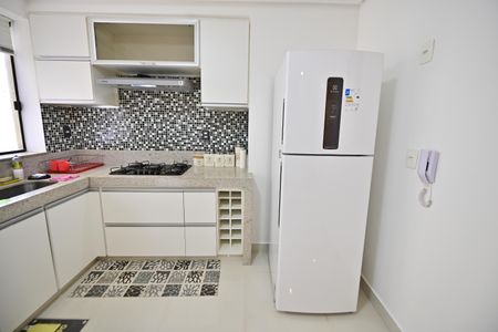 Apartamento para alugar com 126m², 2 quartos e 1 vaga Apartamento para alugar com 126m², 2 quartos e 1 vagaCozinha