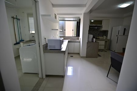 Apartamento para alugar com 126m², 2 quartos e 1 vaga Apartamento para alugar com 126m², 2 quartos e 1 vagaCozinha