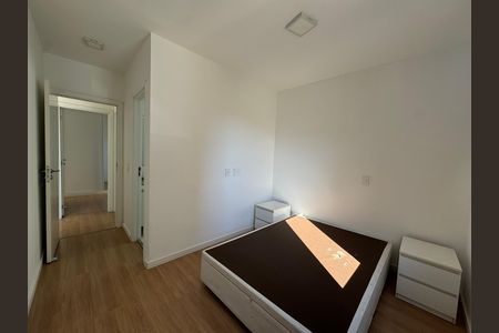 Suíte  de apartamento para alugar com 2 quartos, 58m² em Quitaúna, Osasco