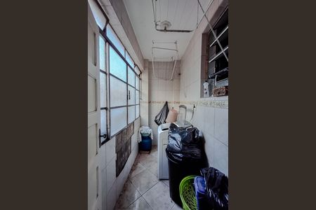 Apartamento à venda com 77m², 2 quartos e sem vagaÁrea de Serviço