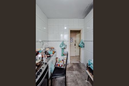 Apartamento à venda com 77m², 2 quartos e sem vagaCozinha