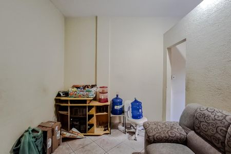 Apartamento à venda com 77m², 2 quartos e sem vagaSala