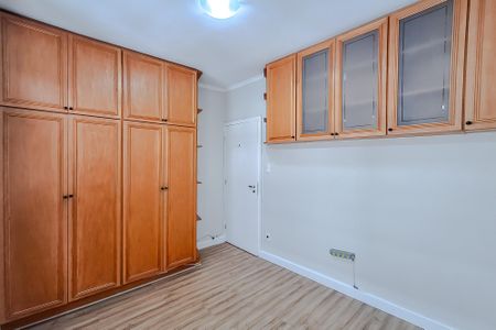 Apartamento à venda com 58m², 2 quartos e 1 vagaQuarto 2