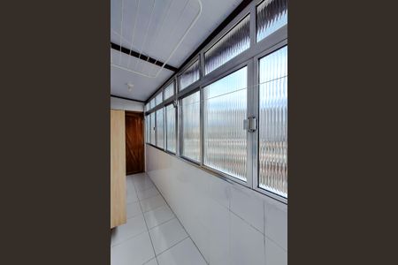 Apartamento à venda com 58m², 2 quartos e 1 vagaÁrea de Serviço