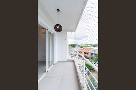 Apartamento à venda com 55m², 2 quartos e 1 vaga Apartamento à venda com 55m², 2 quartos e 1 vagaVaranda