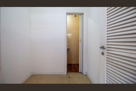 Apartamento para alugar com 95m², 2 quartos e 1 vaga Apartamento para alugar com 95m², 2 quartos e 1 vagaQuarto de Serviço