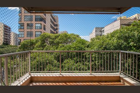 Apartamento para alugar com 95m², 2 quartos e 1 vaga Apartamento para alugar com 95m², 2 quartos e 1 vagaVaranda do Quarto