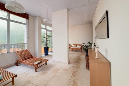 Studio para alugar com 25m², 1 quarto e 1 vaga Studio para alugar com 25m², 1 quarto e 1 vagaPiscina Coberta
