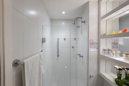 Studio para alugar com 25m², 1 quarto e 1 vaga Studio para alugar com 25m², 1 quarto e 1 vagaBanheiro