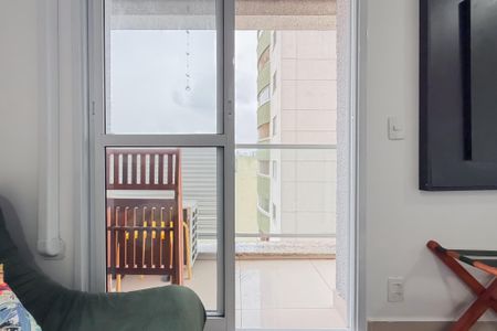 Studio para alugar com 25m², 1 quarto e 1 vaga Studio para alugar com 25m², 1 quarto e 1 vagaSacada