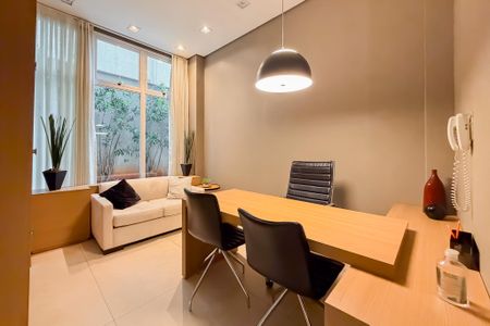 Studio para alugar com 25m², 1 quarto e 1 vaga Studio para alugar com 25m², 1 quarto e 1 vagaSala de Reunião