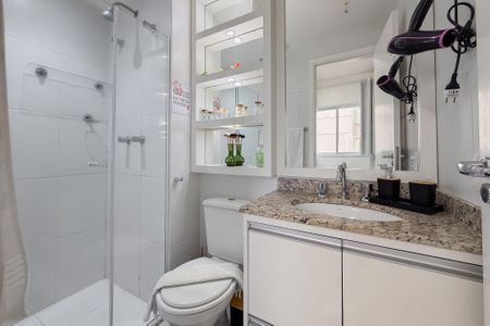 Studio para alugar com 25m², 1 quarto e 1 vaga Studio para alugar com 25m², 1 quarto e 1 vagaBanheiro