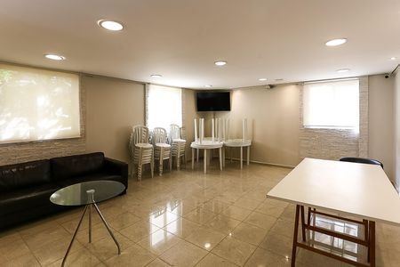 Apartamento para alugar com 70m², 3 quartos e 1 vaga Apartamento para alugar com 70m², 3 quartos e 1 vagaÁrea comum - Salão de festas