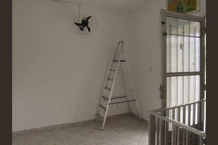 Sala - Cozinha de casa para alugar com 1 quarto, 50m² em Jardim Roberto, Osasco