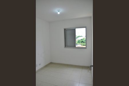 Apartamento para alugar com 74m², 3 quartos e 1 vagaQuarto 02