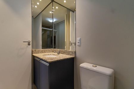 Apartamento à venda com 60m², 2 quartos e 1 vaga Apartamento à venda com 60m², 2 quartos e 1 vagaBanheiro