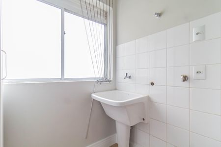 Apartamento à venda com 60m², 2 quartos e 1 vaga Apartamento à venda com 60m², 2 quartos e 1 vagaÁrea de Serviço