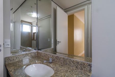 Apartamento à venda com 60m², 2 quartos e 1 vaga Apartamento à venda com 60m², 2 quartos e 1 vagaBanheiro Suíte